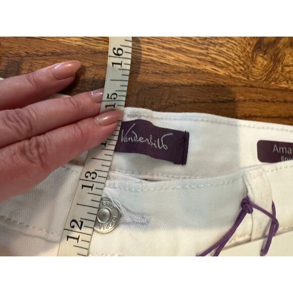 Gloria Vanderbilt Amanda Boot Cut Jeans – White | Women’s Size 16 NWT - Picture 11 of 11